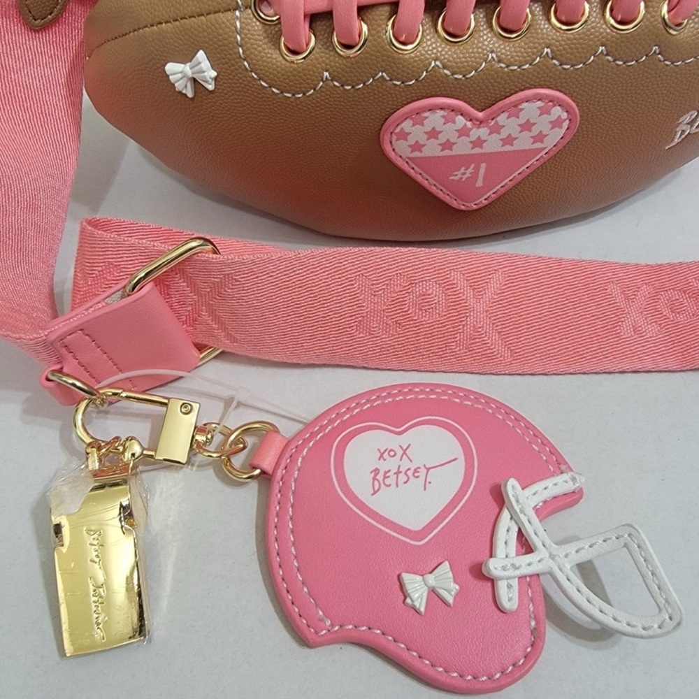 ๐ Betsey Johnson Game Day Football Shaped Crossbody Bag w/ Charm & Whistle - Picture 3 of 6